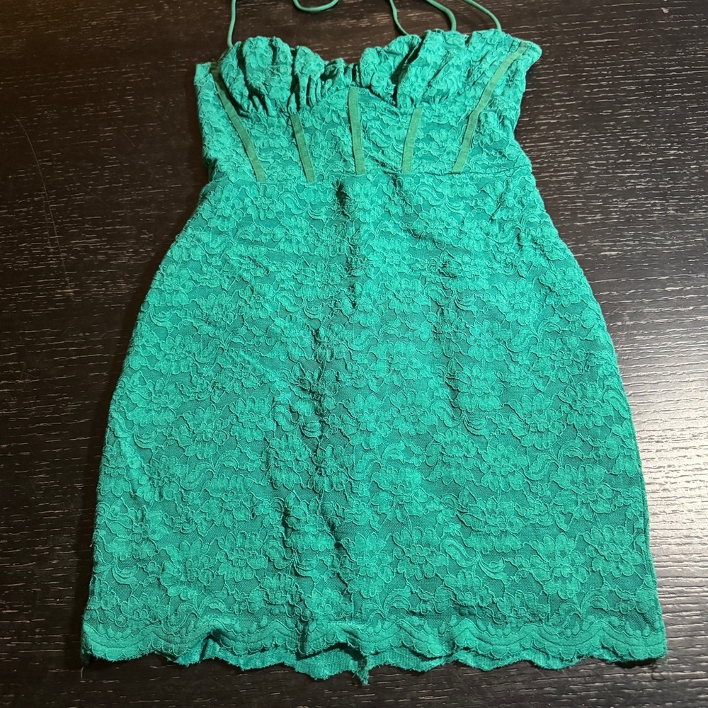 Hello Molly Stunning Lace Mini Dress - Picture 2 of 8